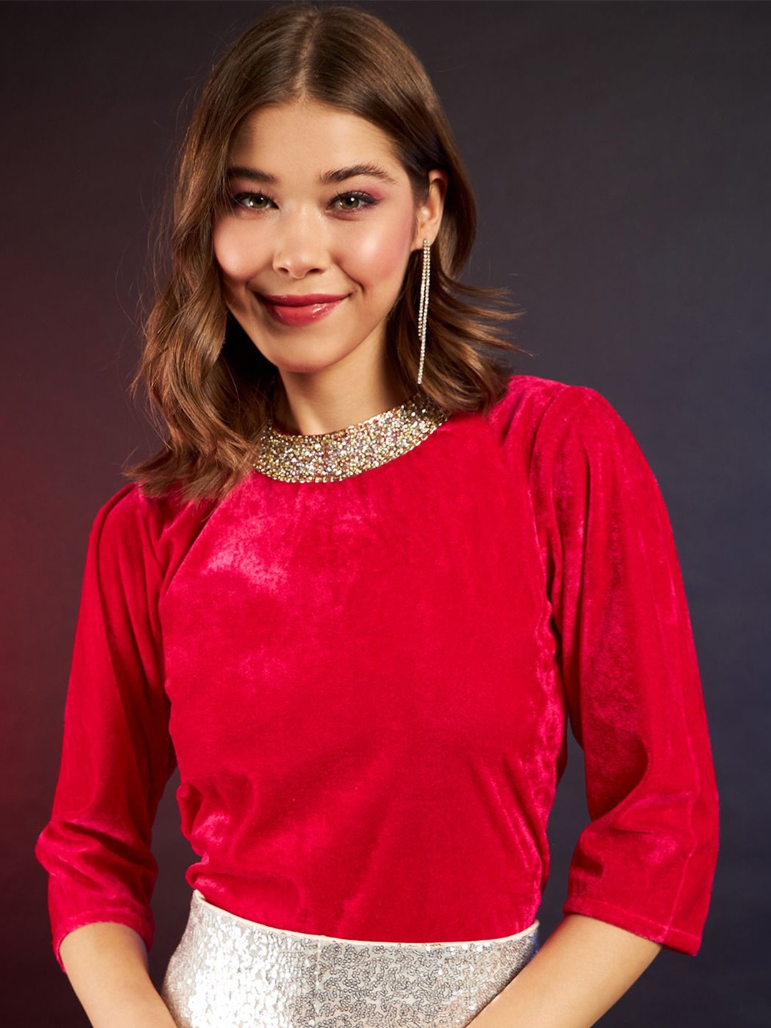 

DressBerry Velvet Top, Red