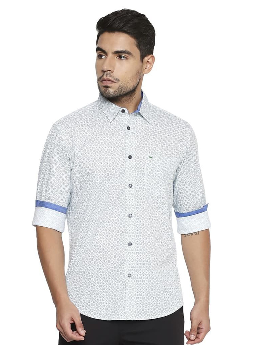 

Basics Men Relaxed Fit Spread Collar Geometric Printed Cotton Casual Shirt, White