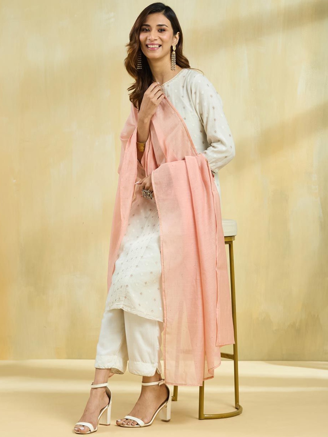 

Fabindia Cotton Silk Dupatta With Sequinned, Pink