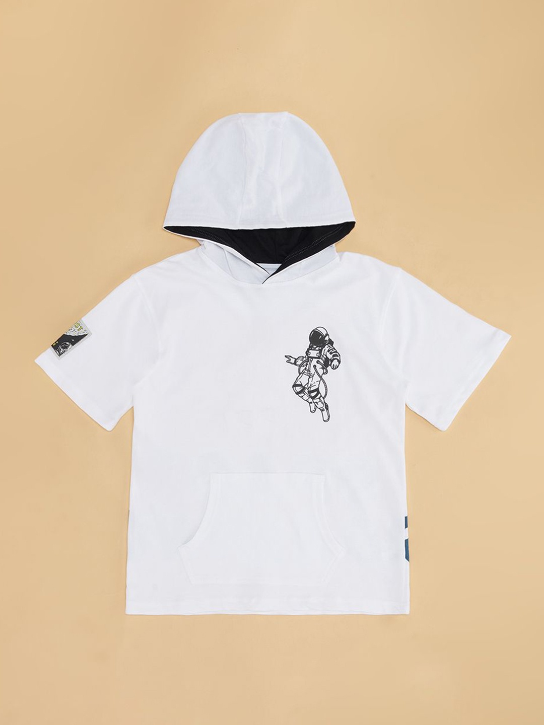 

Pantaloons Junior Boys Typography Printed Hood Cotton Oversized T-shirt, White