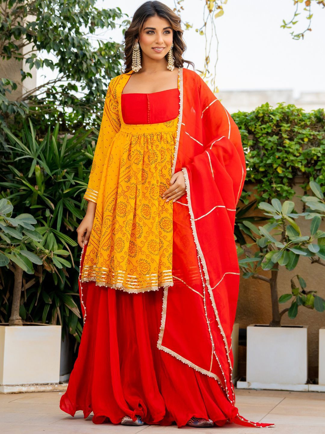 

HOUSE OF JAMOTI Embellished Ready to Wear Lehenga & Blouse with Dupatta, Yellow
