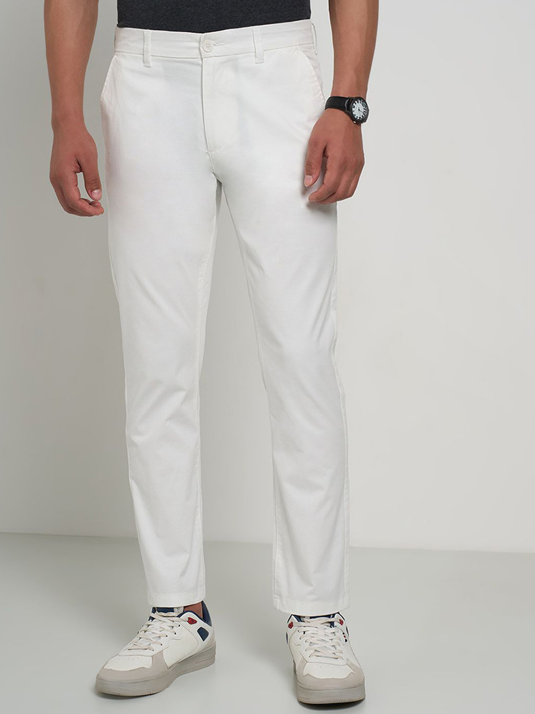 

Peregrine by Pantaloons Men Slim Fit Chinos Trousers, White