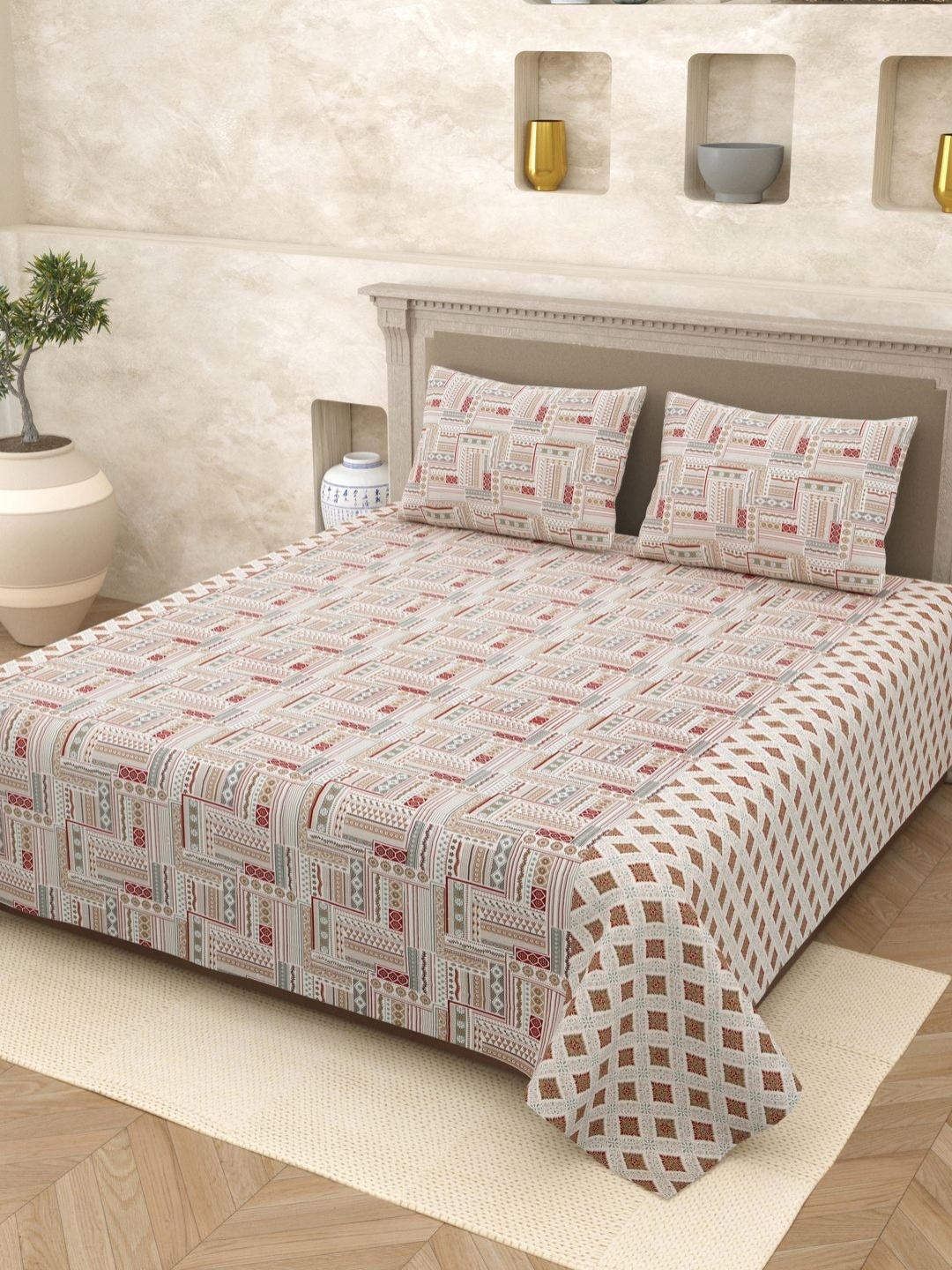 

Myntra Elegant Homes Beige Printed Pure Cotton 210 TC Queen Bedsheet Set 2.65m x 2.20m