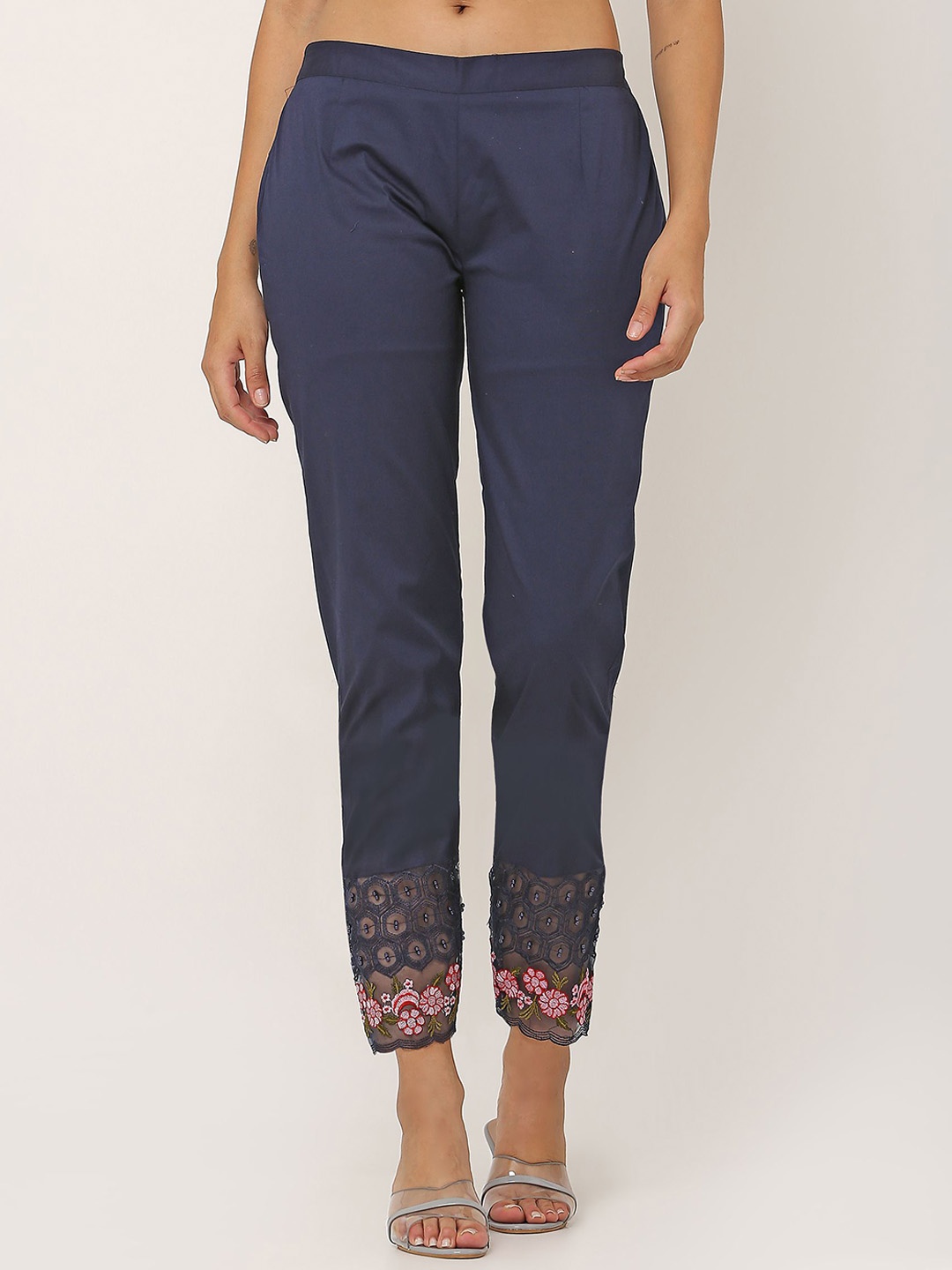 

FLOREOS Women Embroidered Comfort Trousers, Navy blue