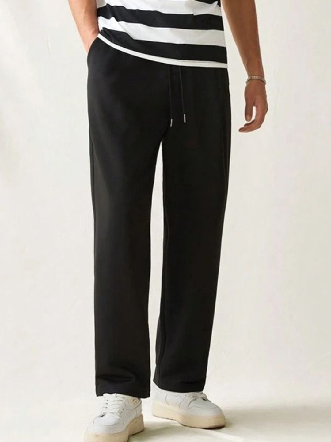

FLYNOFF Men Relaxed Loose Fit Easy Wash Korean Pants, Black