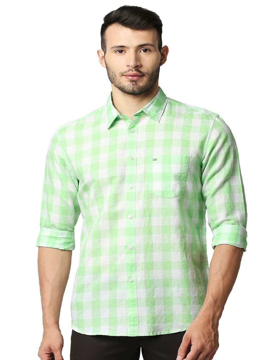 

Basics Men Relaxed Slim Fit Spread Collar Gingham Checked Cotton Casual Shirt, Green