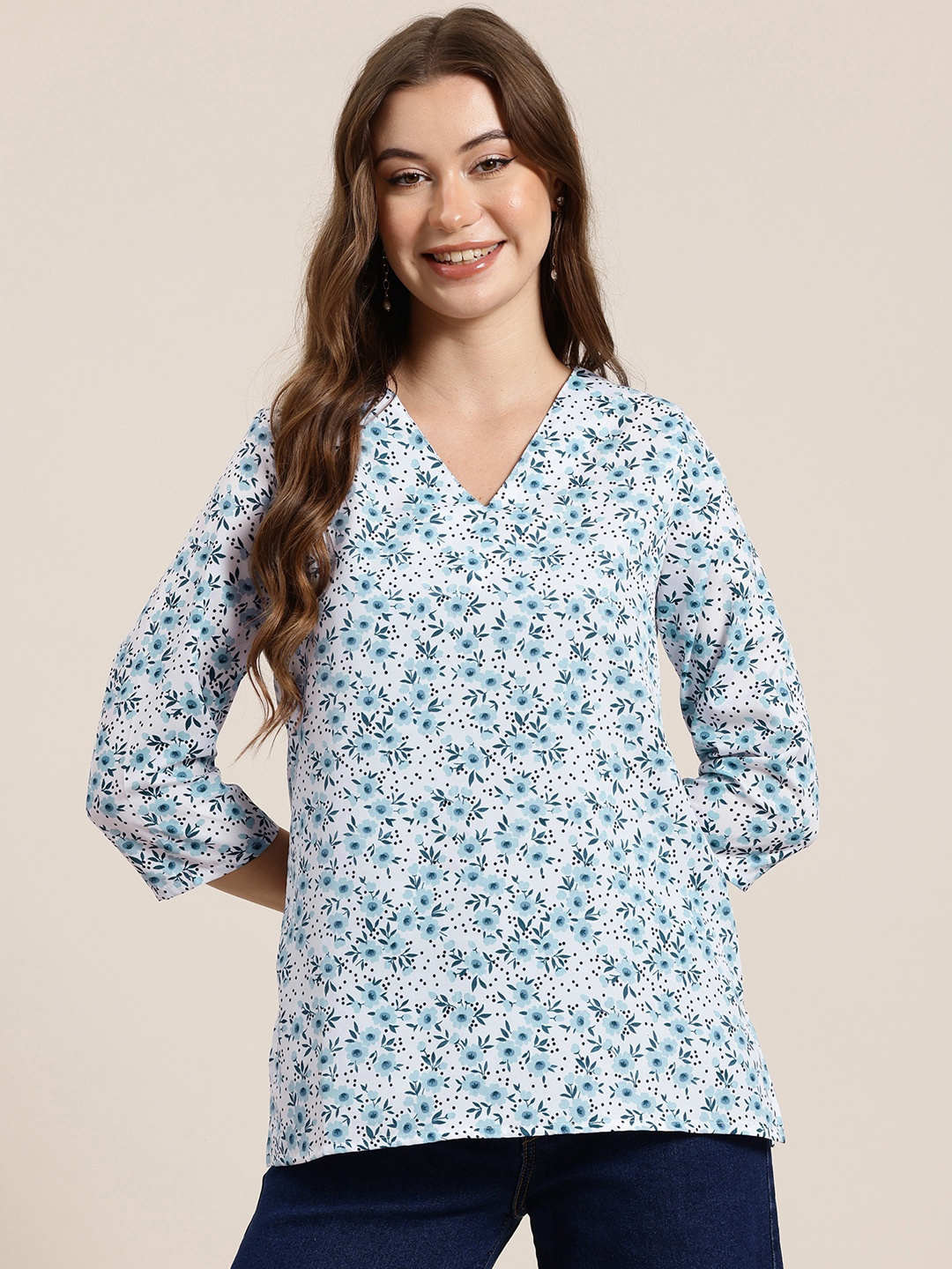 

HERE&NOW Floral Printed V-Neck Straight Kurti, White