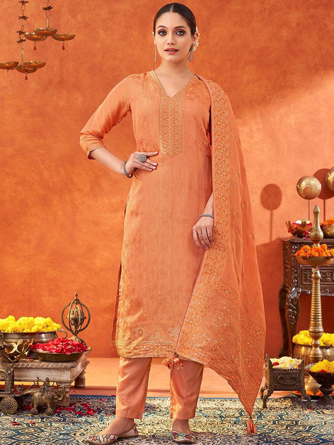 

Saanjh Floral Woven Design V-Neck Jacquard Tissue Silk Straight Kurta & Trousers & Dupatta, Peach