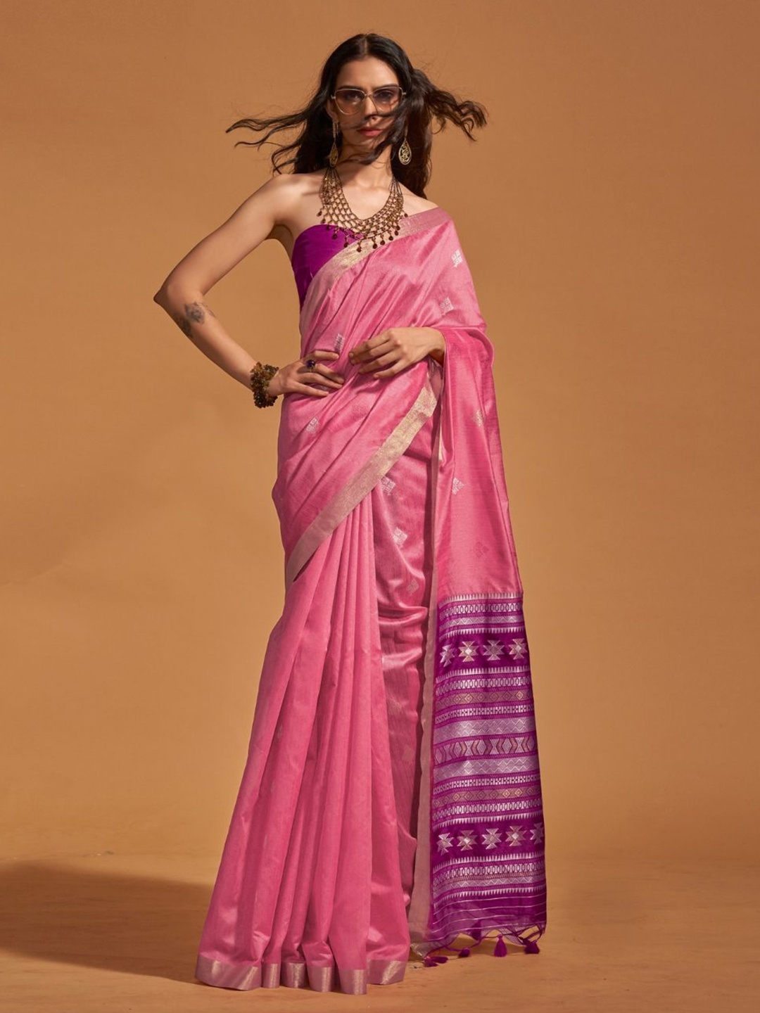 

BLENDIFY Woven Design Zari Silk Blend Banarasi Saree, Pink