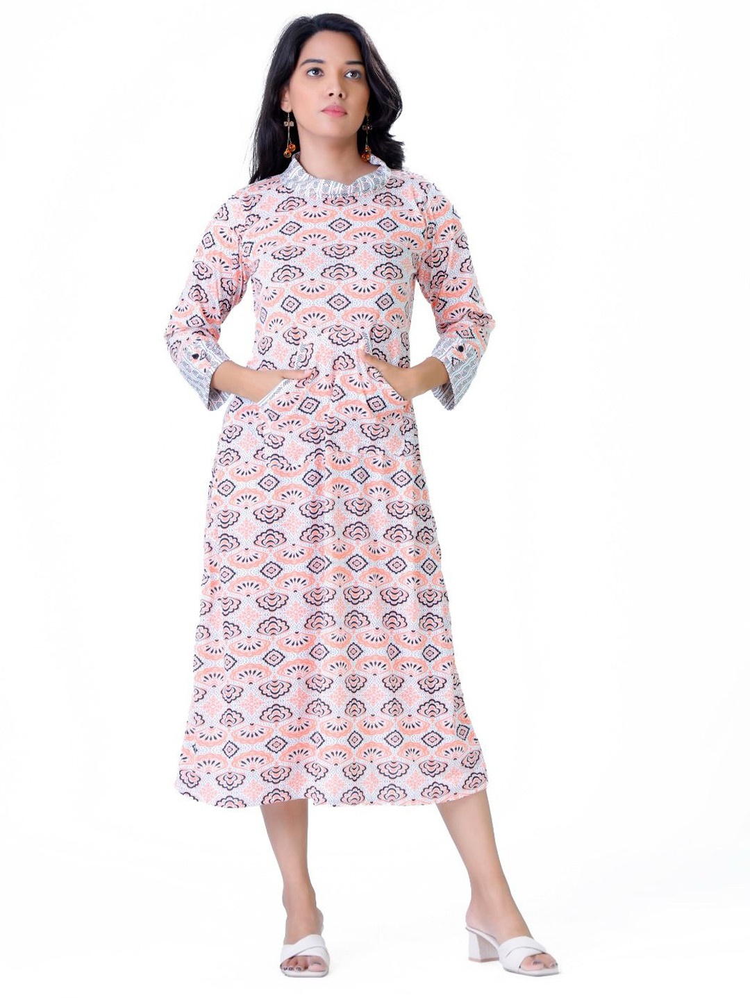 

Silselah Women Printed A-Line Midi Dress, Peach