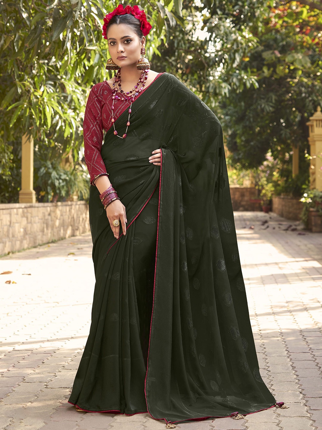 

A.V.M. SILK MILLS Woven Design Pure Georgette Saree, Green