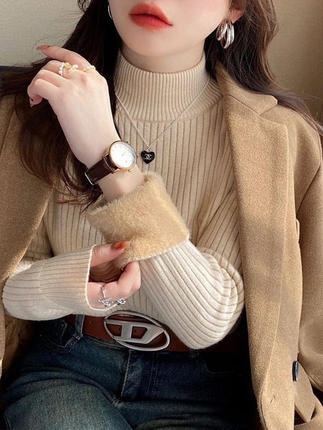 

Alamode By Akanksha Women Dublo Fleece Lined Sweater, Beige