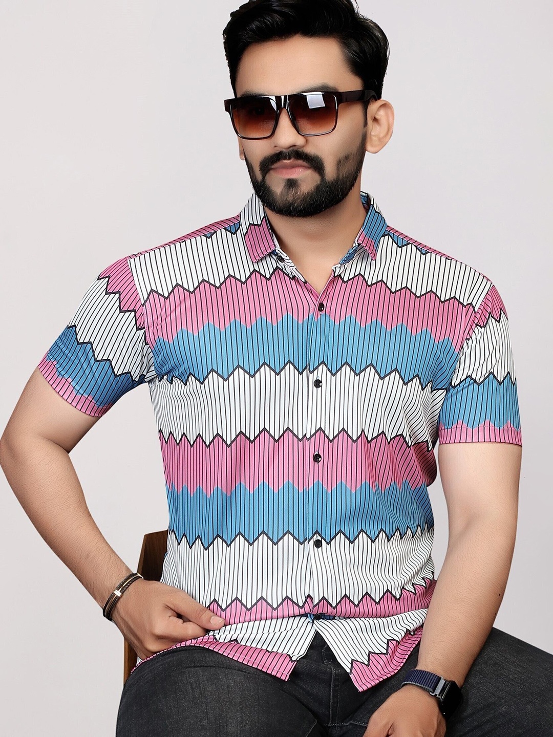 

FABRIPPLE Men Comfort Fit Spread Collar Vertical Striped Casual Shirt, Rose
