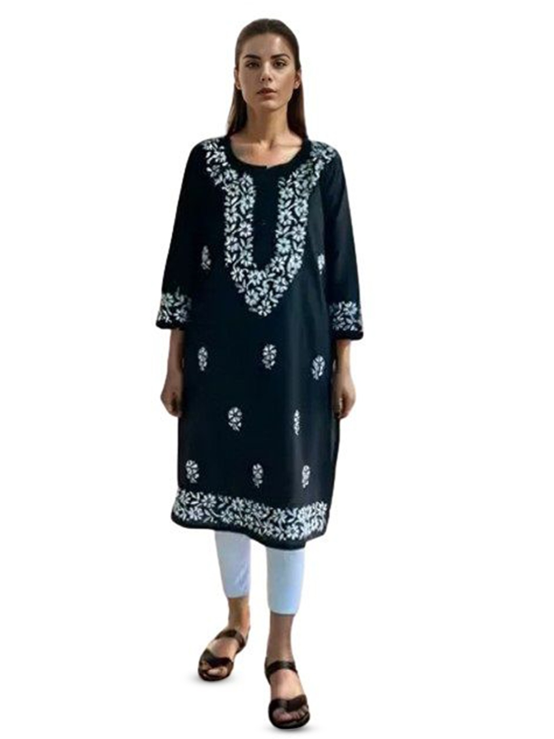 

Elaasa Floral Embroidered Chikankari Pure Cotton Straight Kurta, Black