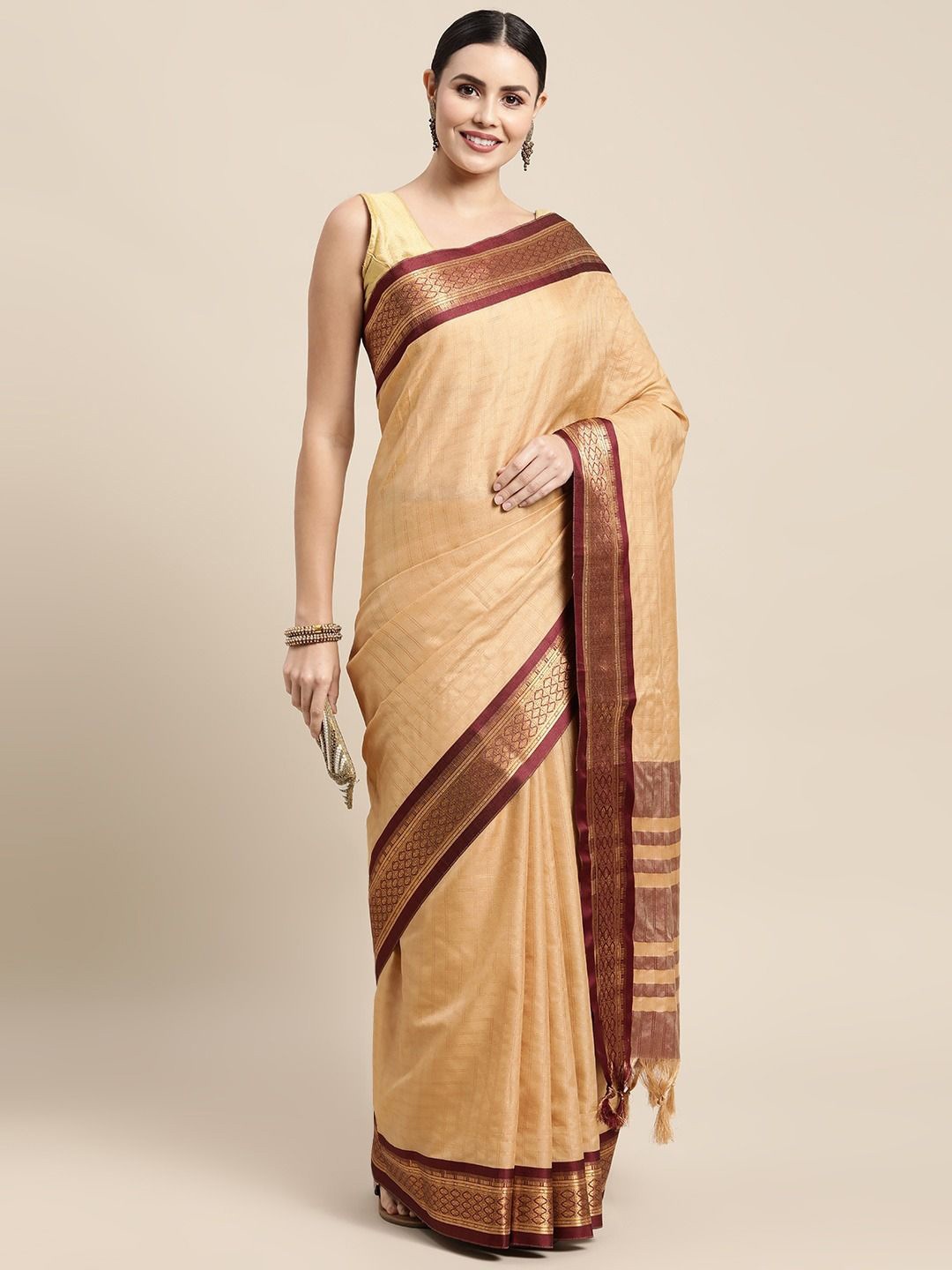 

DIVASTRI Woven Design Zari Saree, Beige