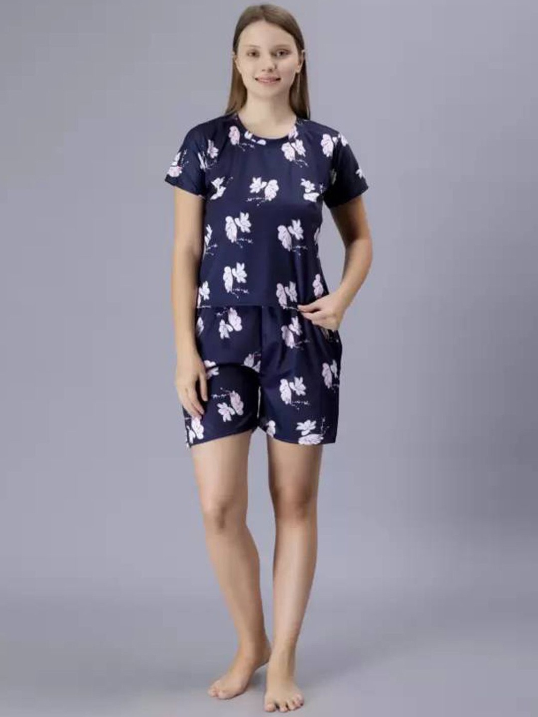 

Xivir Women Printed Night suit, Navy blue