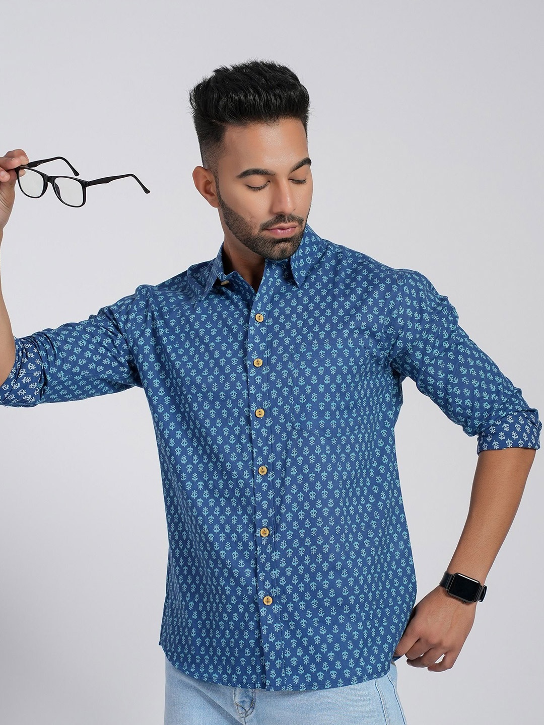 

Cotton Curio Men Comfort Fit Spread Collar Floral Printed Cotton Casual Shirt, Blue