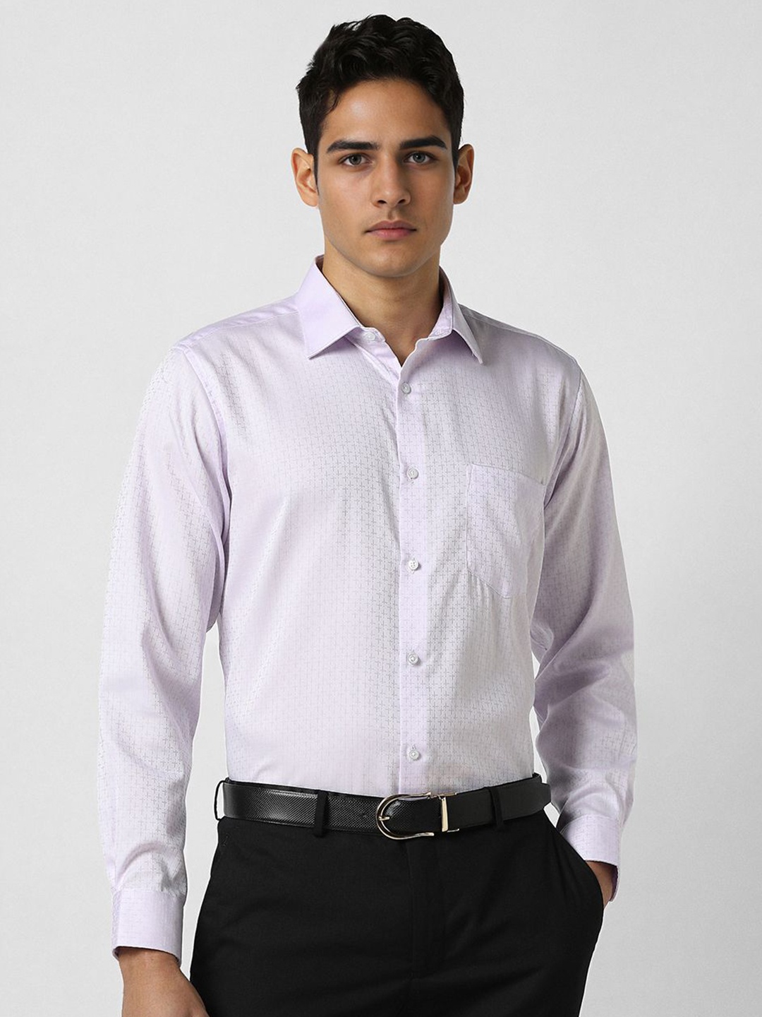 

Van Heusen Men Regular Fit Spread Collar Textured Cotton Formal Shirt, Purple