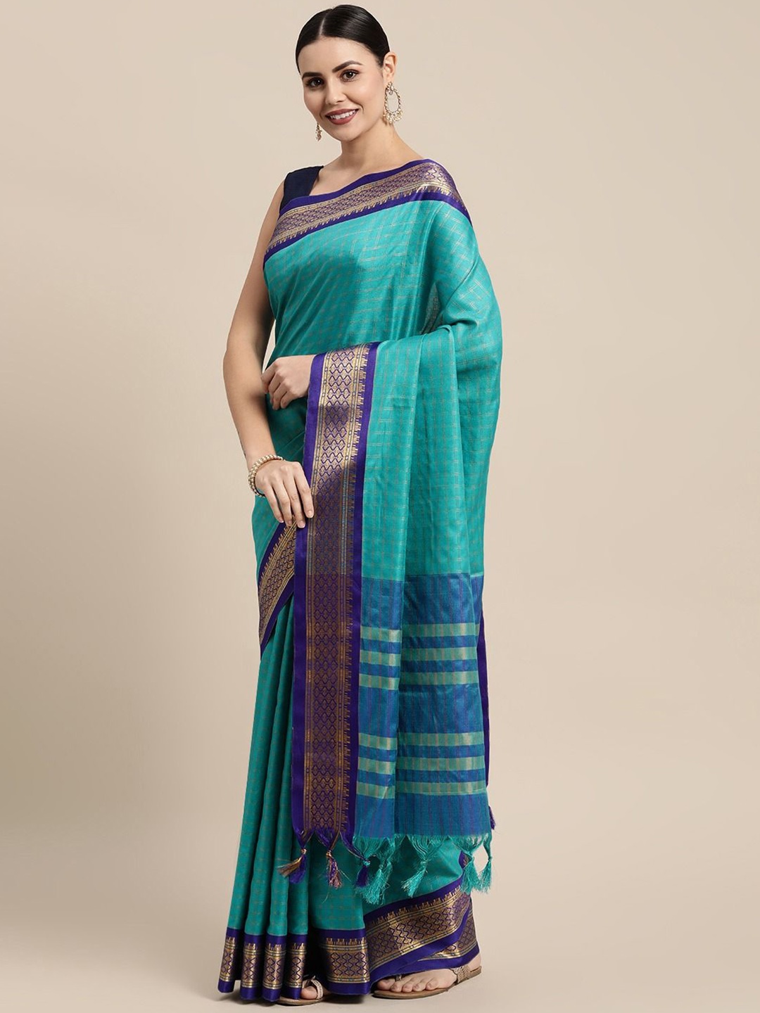 

DIVASTRI Woven Design Zari Saree, Blue