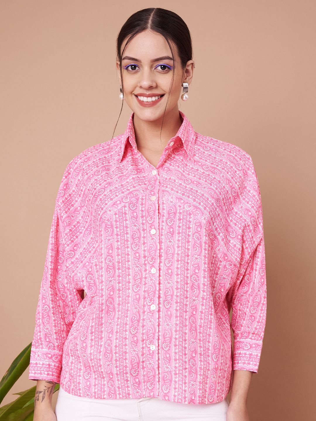 

JAPER KURTI Women Smart Relaxed Fit Spread Collar Floral Printed Cotton Casual Shirt, Pink