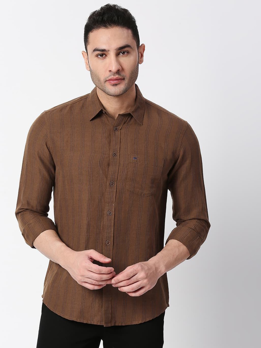 

Basics Men Relaxed Fit Spread Collar Vertical Striped Cotton Casual Shirt, Brown