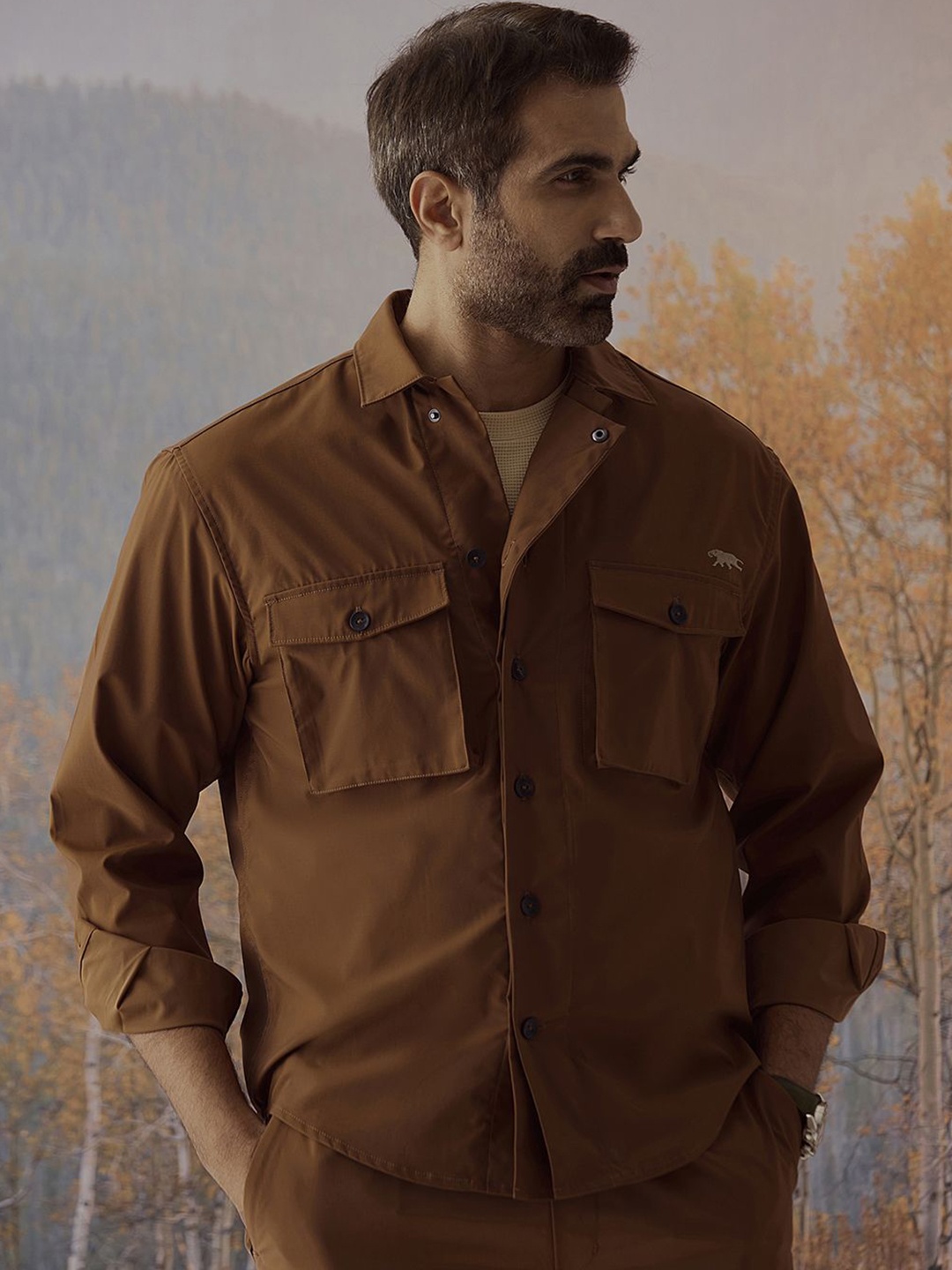 

Andamen Men Relaxed Fit Spread Collar Solid Casual Shirt, Brown