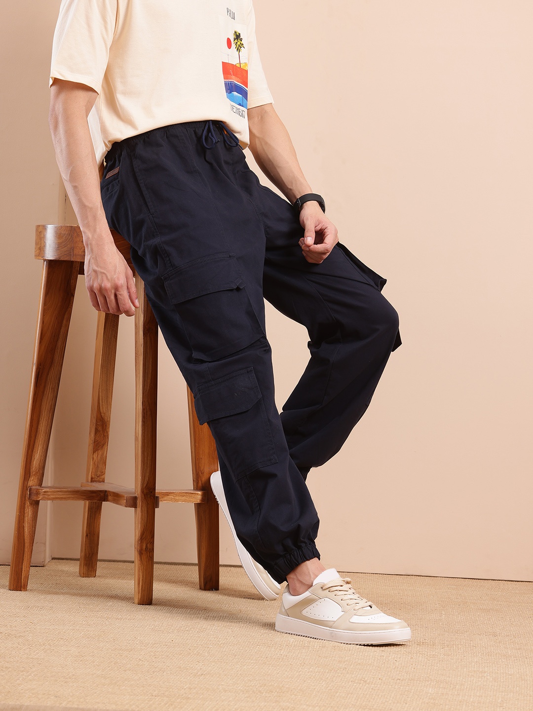 

Mast & Harbour Men Mid-Rise Tapered Fit Cargo-Style Joggers, Navy blue