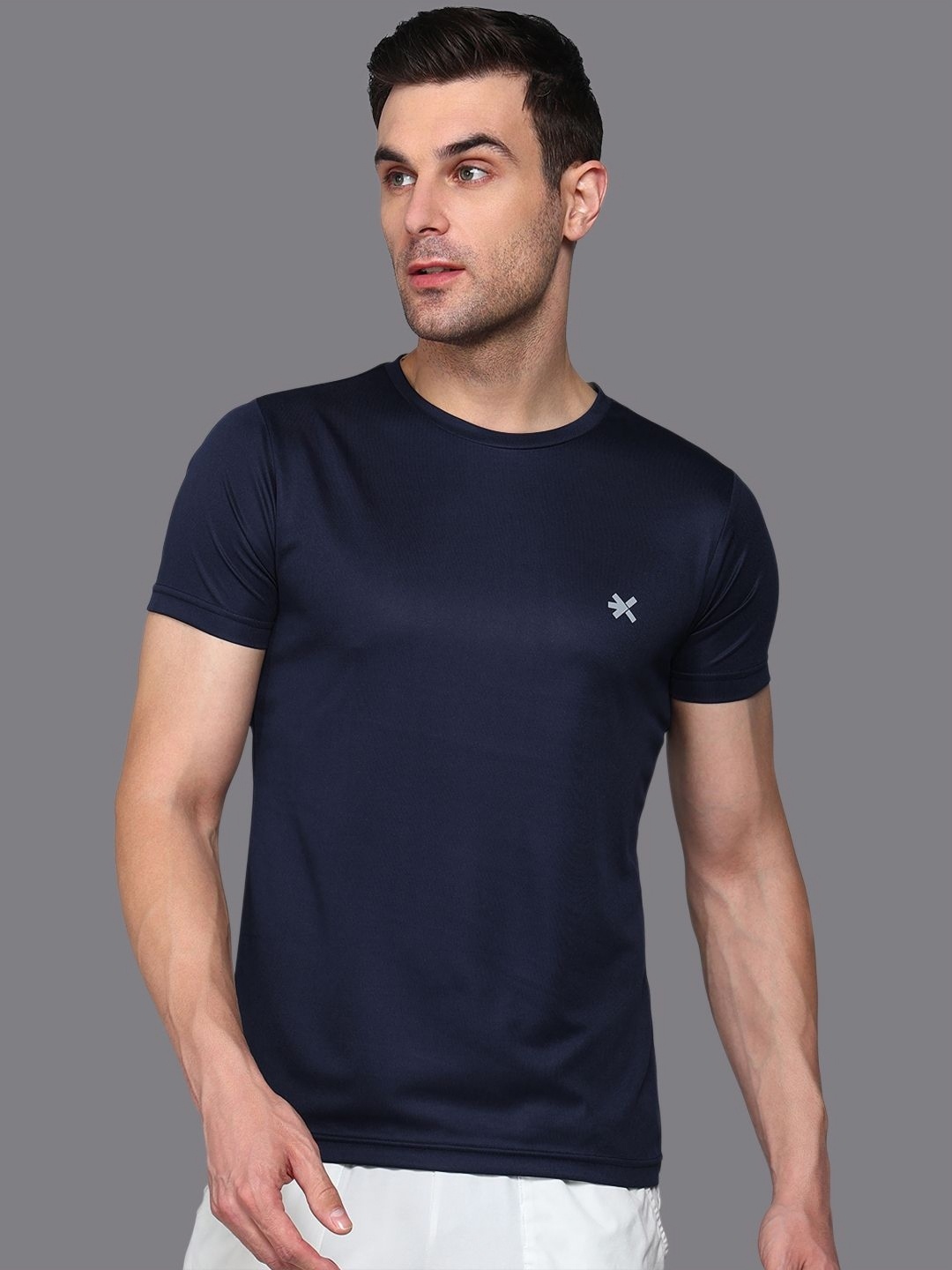 

HRX by Hrithik Roshan Men Solid Round Neck Regular Fit T-shirt, Navy blue