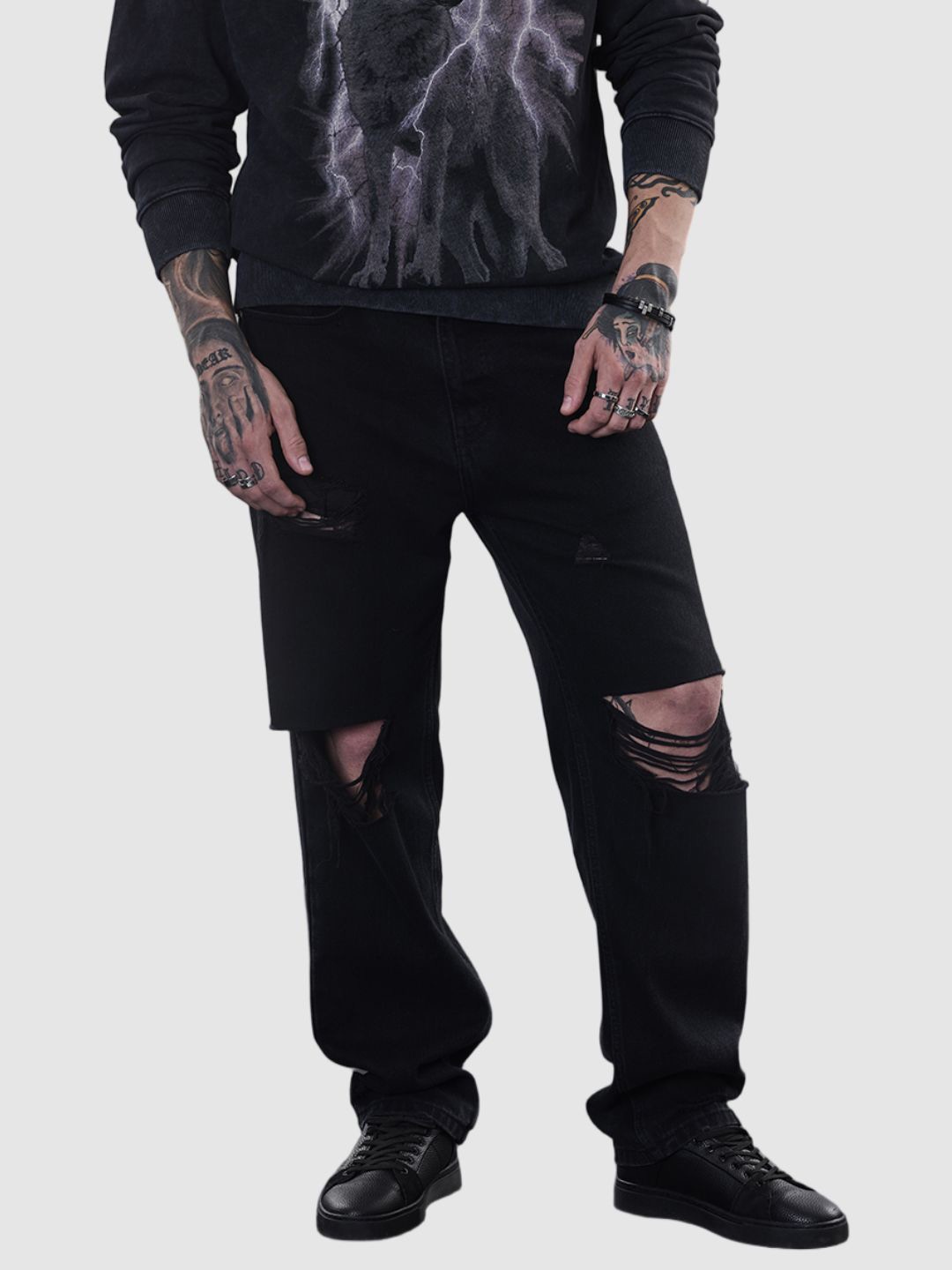

Snitch Black Plain Baggy Fit Jeans