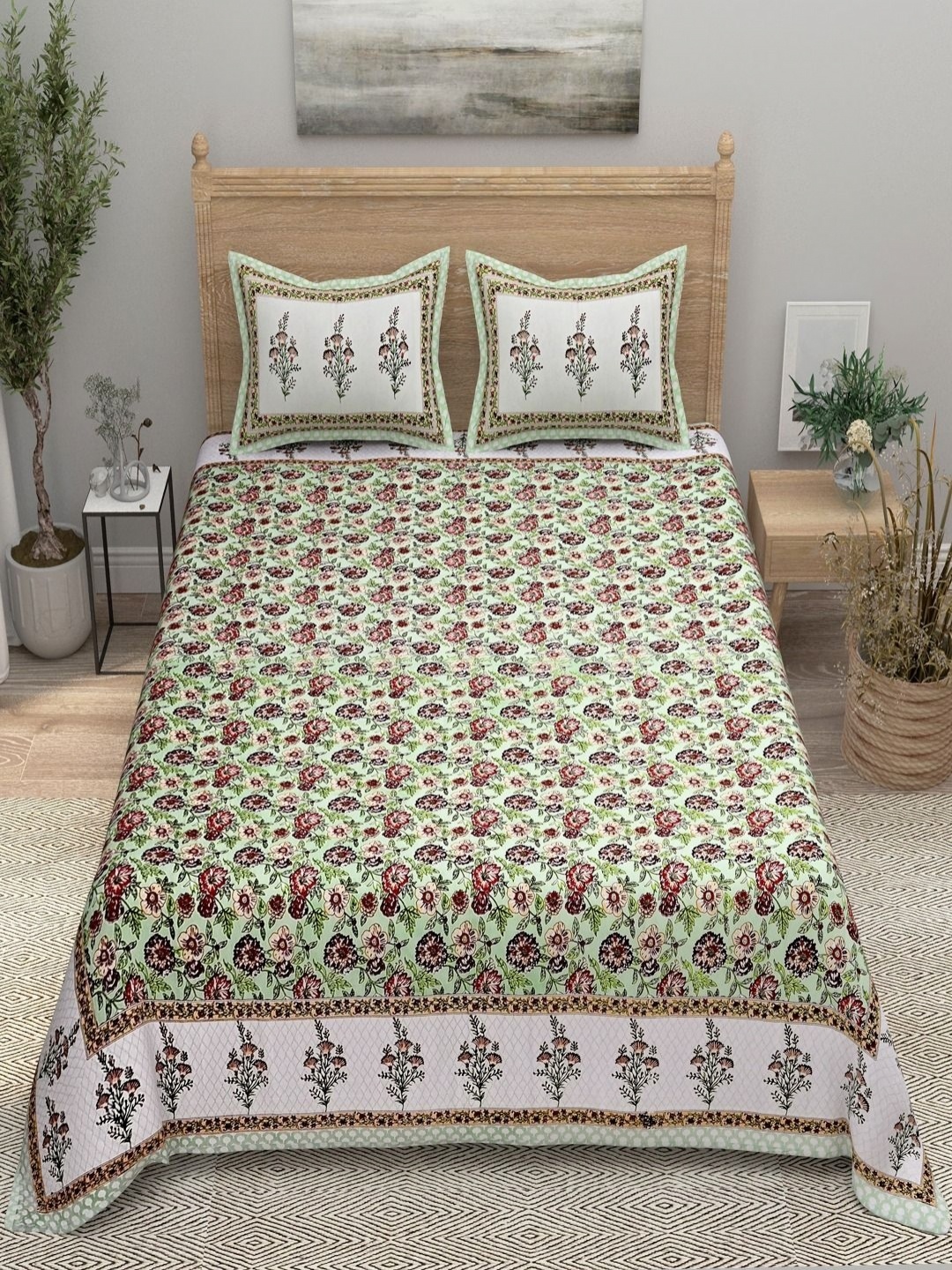 

Myntra Elegant Homes Floral Printed 180 TC Cotton King Size Bedsheet Set-2.74 m x 2.54 m, Green