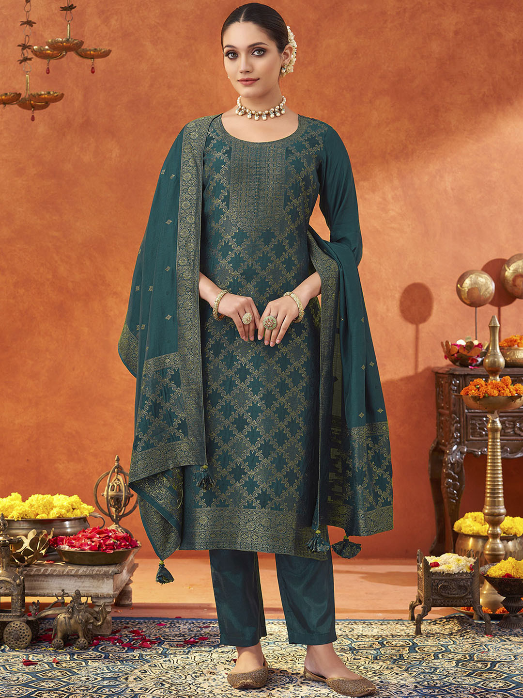 

Saanjh Floral Woven Design Jacquard Weave Pure Silk Straight Kurta with Trousers & Dupatta, Green