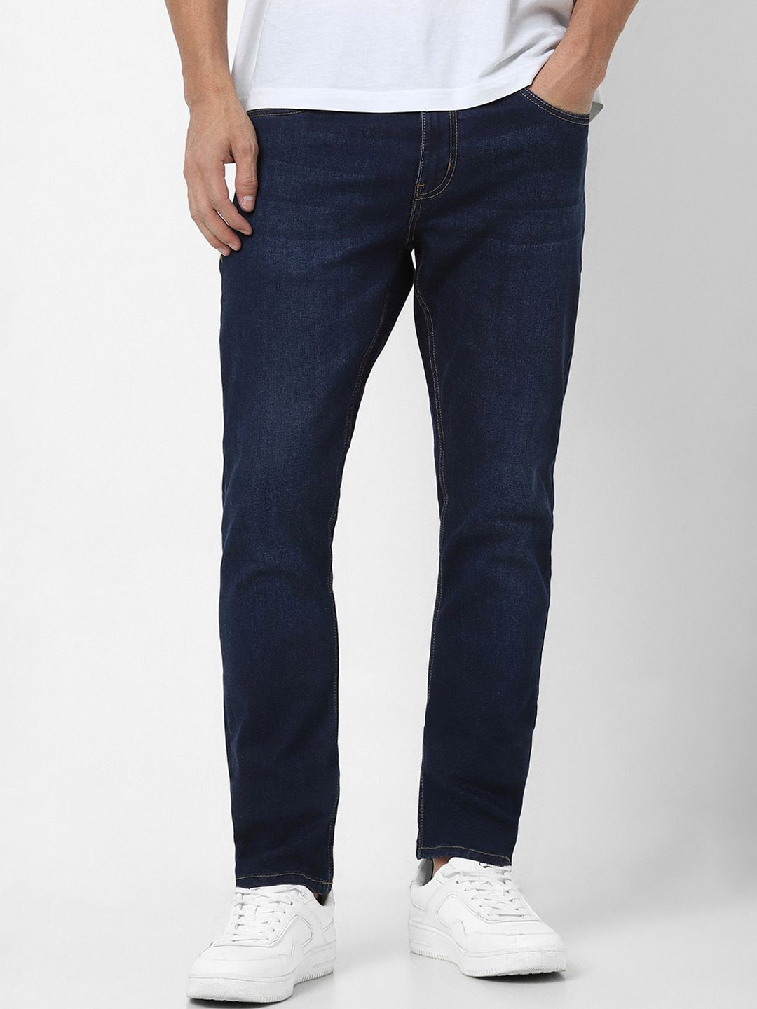 

Peter England CasualsMen classic tapered mid stretch Jeans, Navy blue