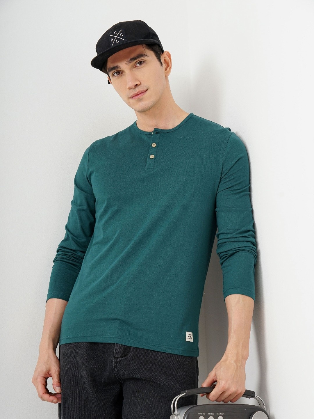 

Genoa Men Solid Henley Neck Cotton Slim Fit T-shirt, Teal