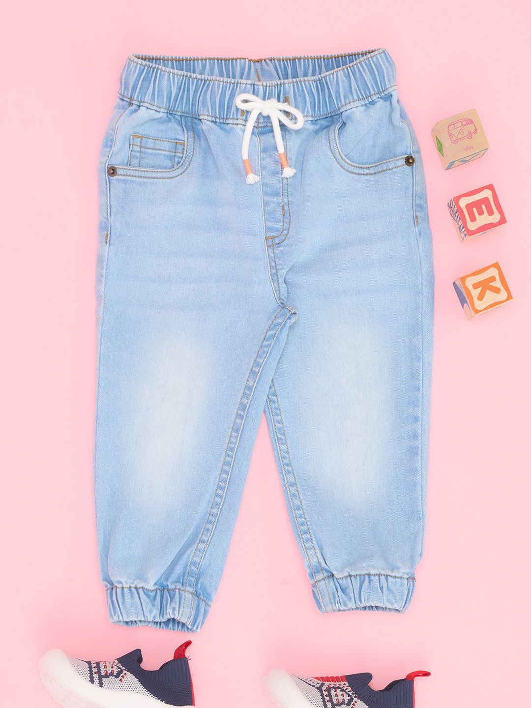 

Pantaloons Baby Boys Regular Fit Heavy Fade Jeans, Blue