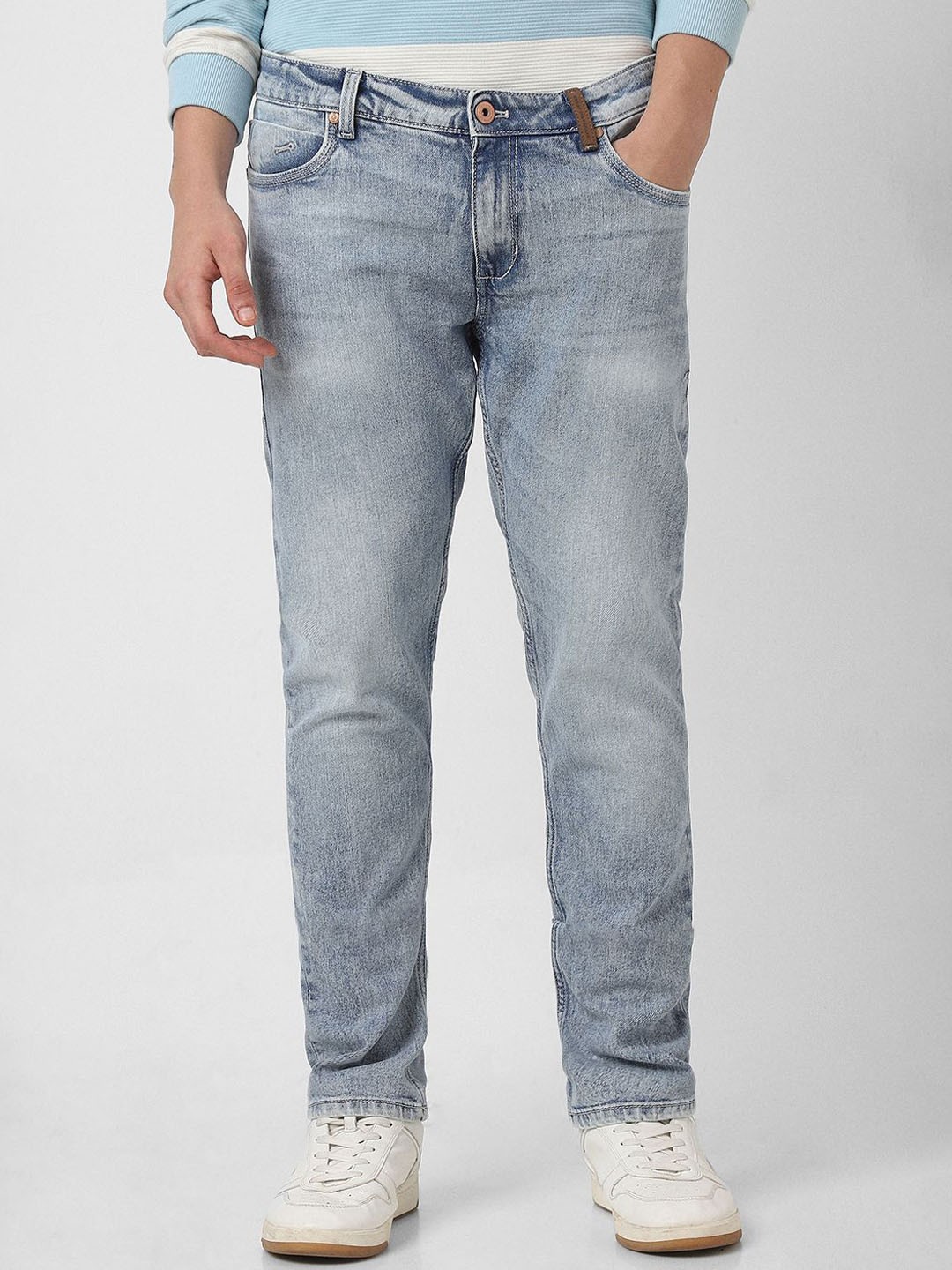 

Peter England Casuals Men Slim Fit Mid-Rise Heavy Fade Cotton Jeans, Blue