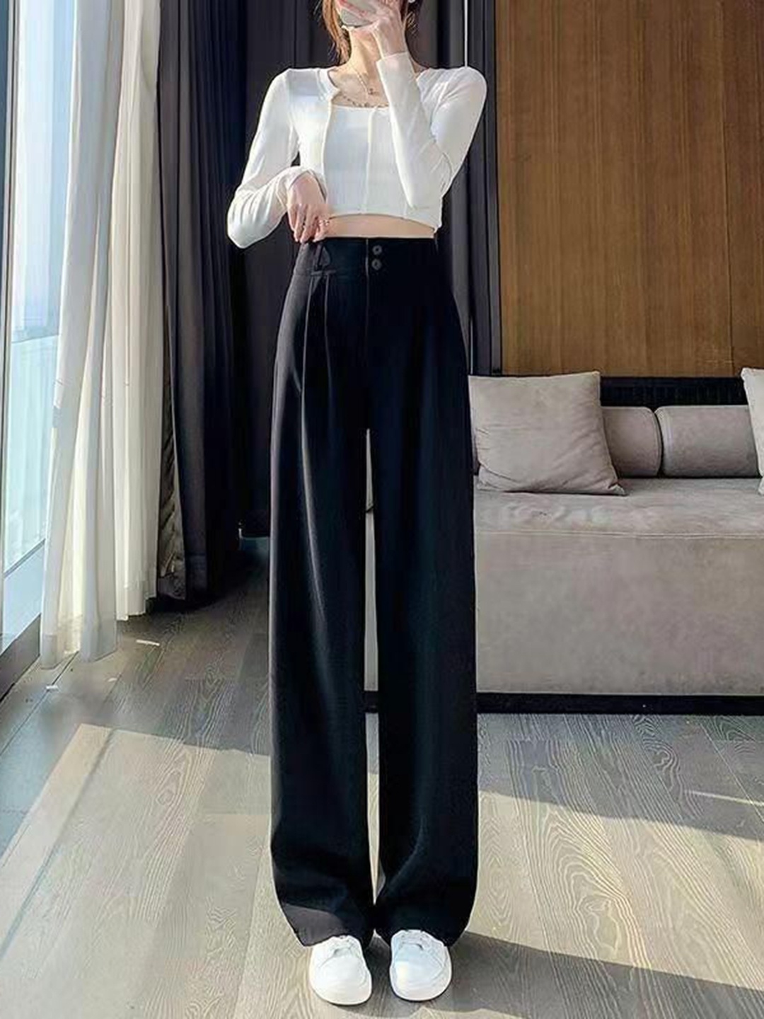 

Alamode By Akanksha Women Black Crest Wide Leg High Waist Pants