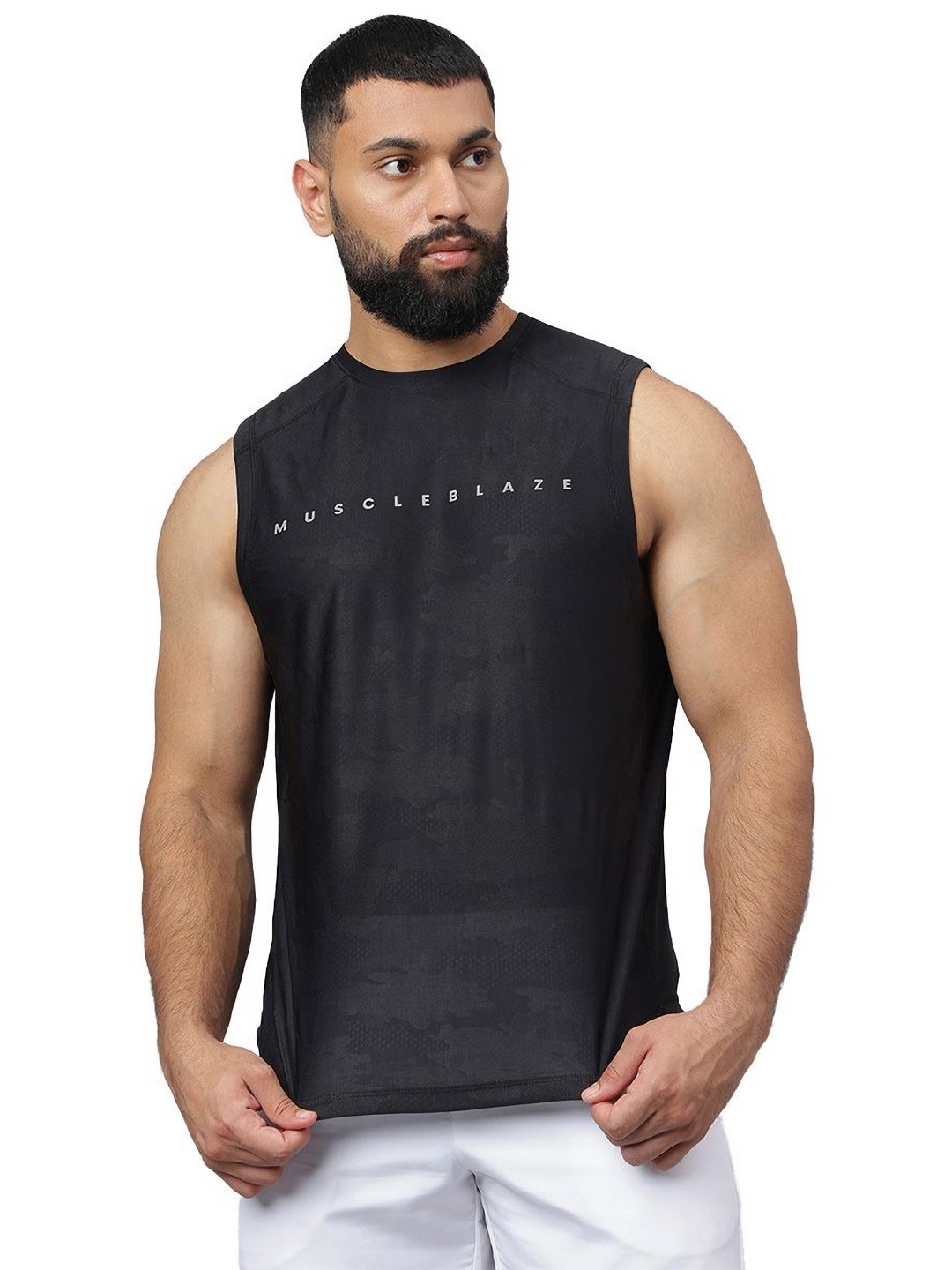 

MuscleBlaze Men Brand Logo Printed Round Neck Compression T-shirt, Black