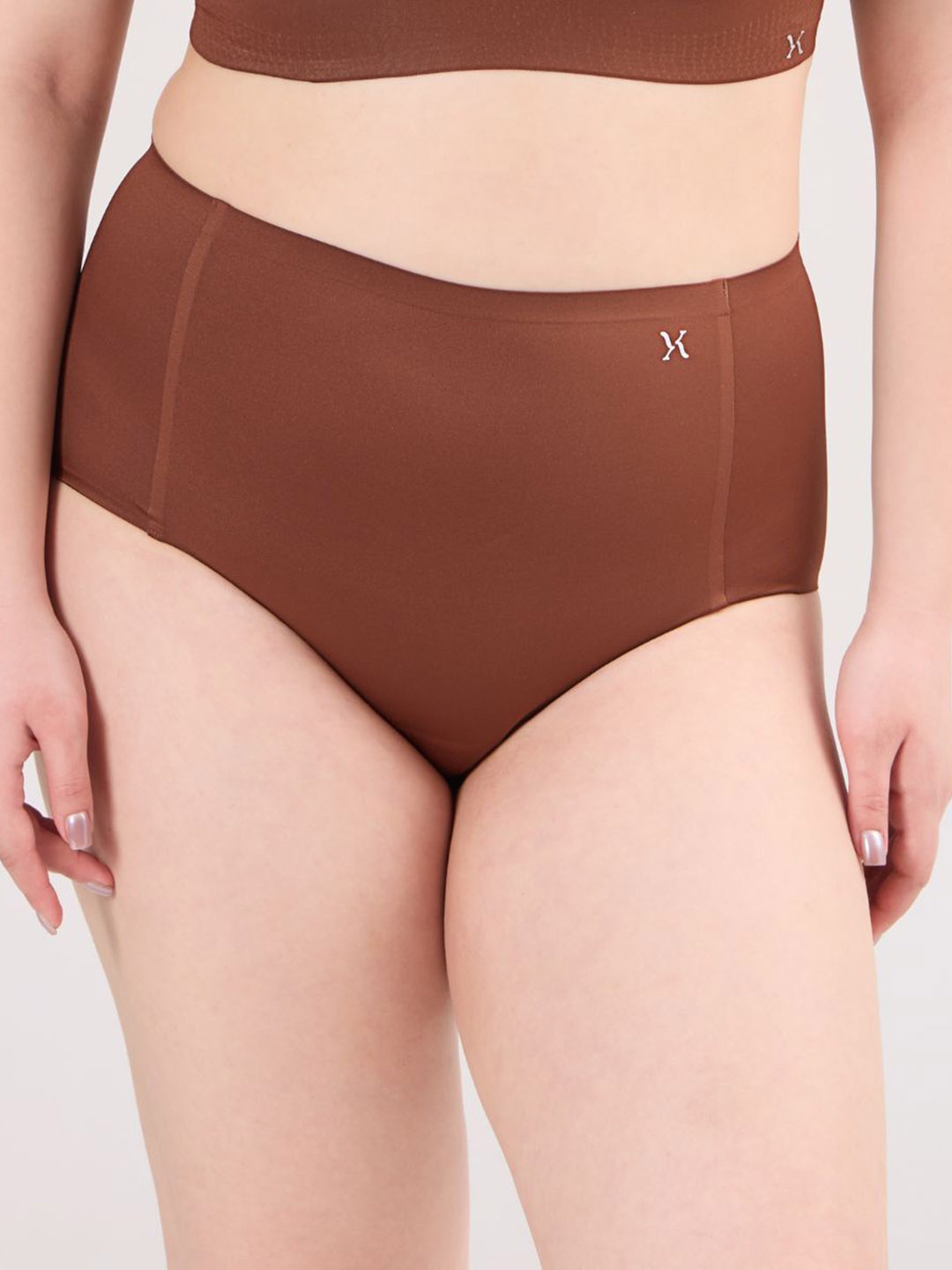 

Krvvy Women AirSoft Mid-Rise Boy ShortsUWM01, Coffee brown