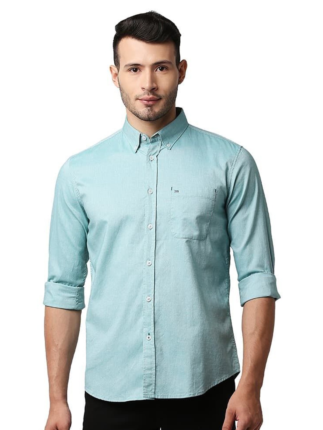 

Basics Men Relaxed Fit Spread Collar Solid Cotton Casual Shirt, Green