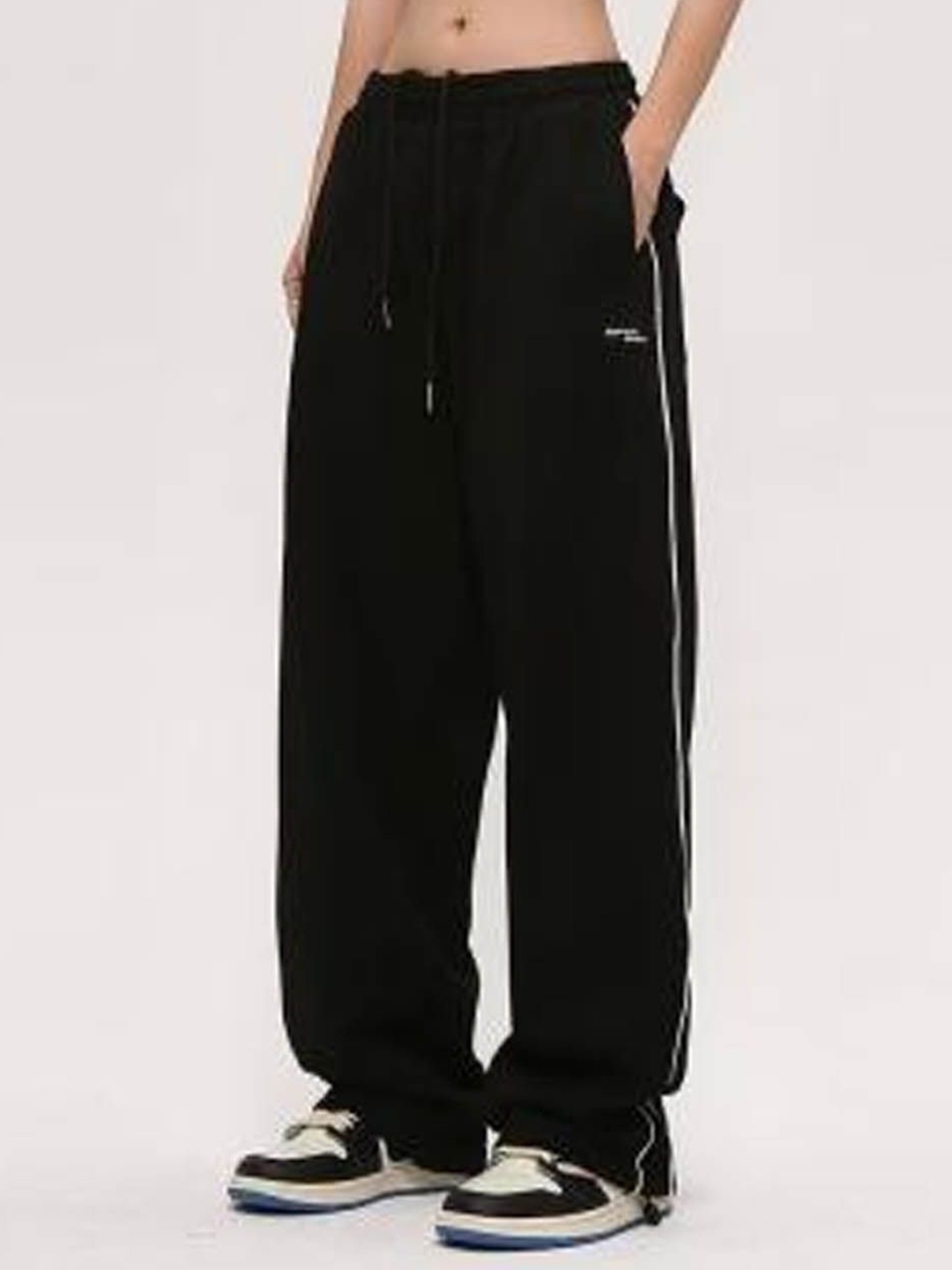 

StyleCast Women Relaxed Fit Trousers, Black