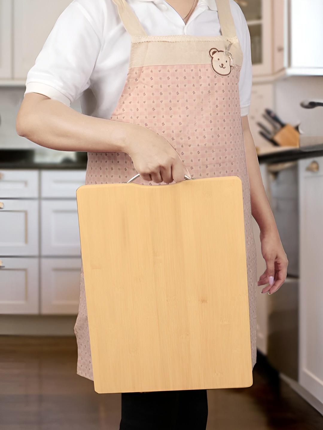 

HOKIPO Beige & Silver Toned Bamboo Chopping Board