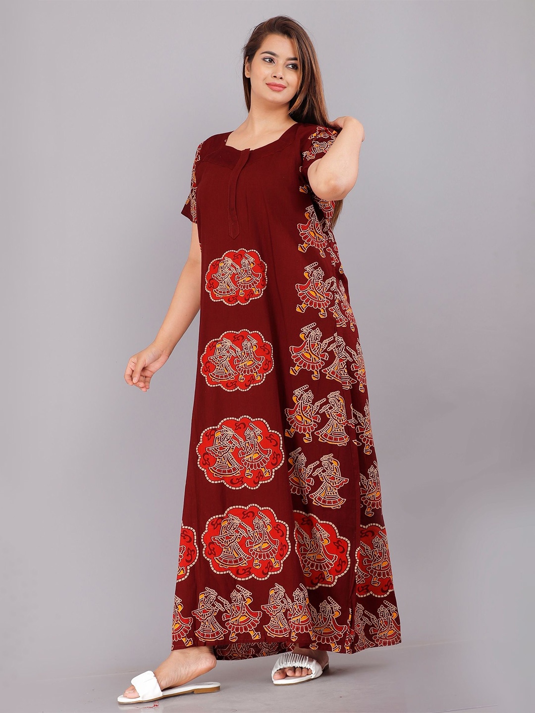 

PR PINK ROYAL Women Printed Pure Cotton Maxi Nightdress, Maroon