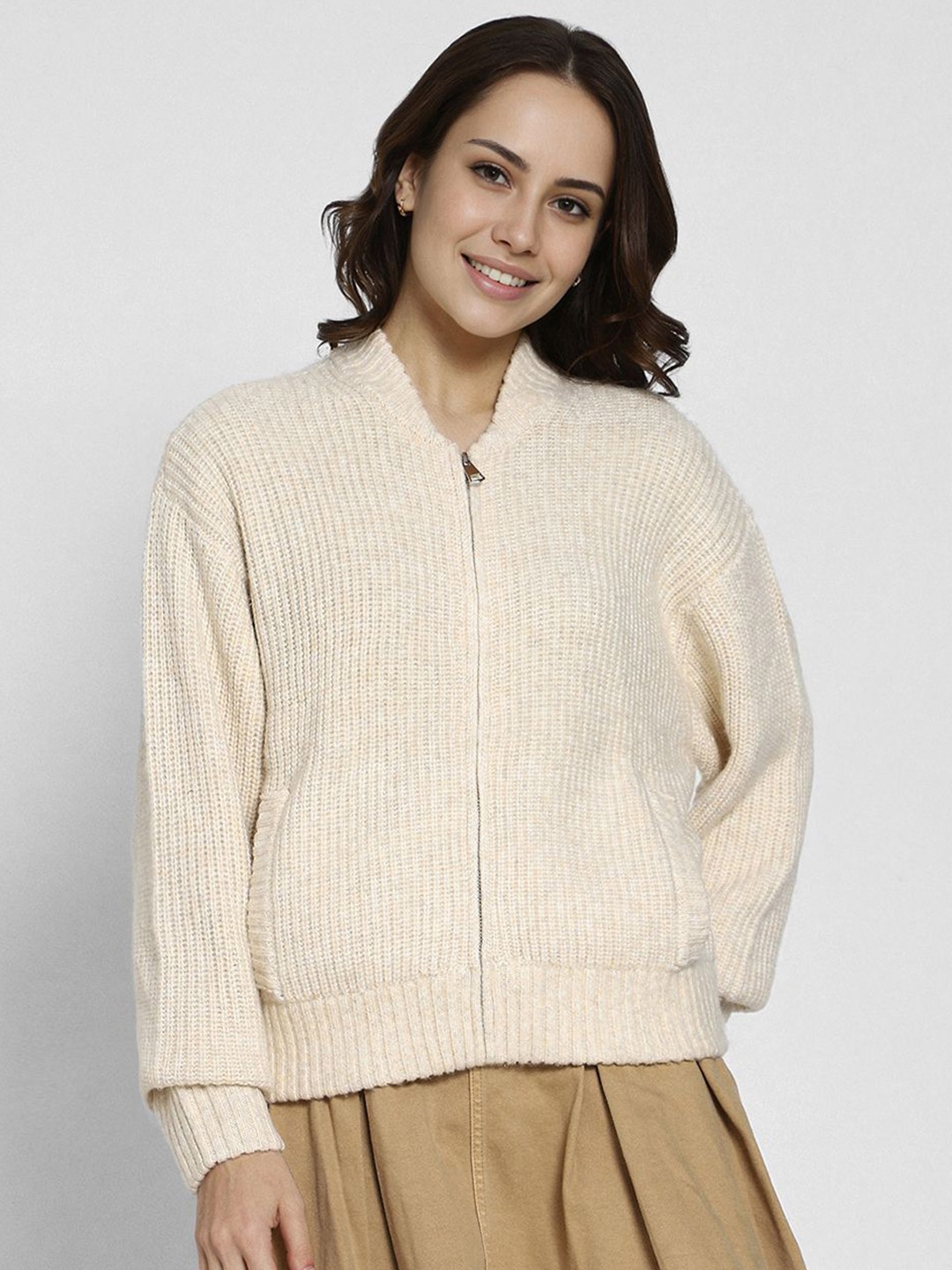 

AMERICAN EAGLE OUTFITTERS Women Sweatshirt, Cream