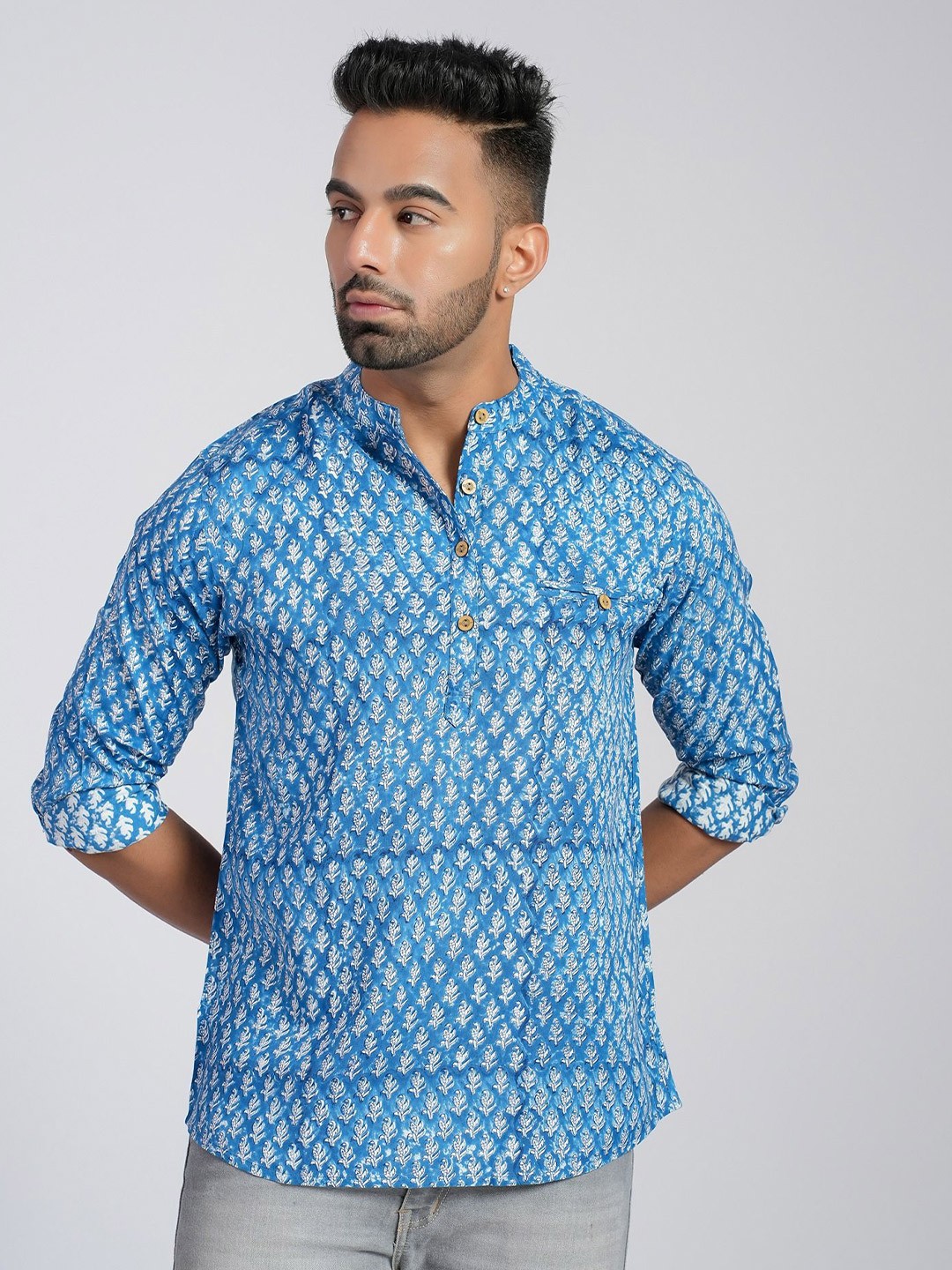 

Cotton Curio Men Comfort Fit Band Collar Floral Printed Cotton Casual Shirt, Navy blue