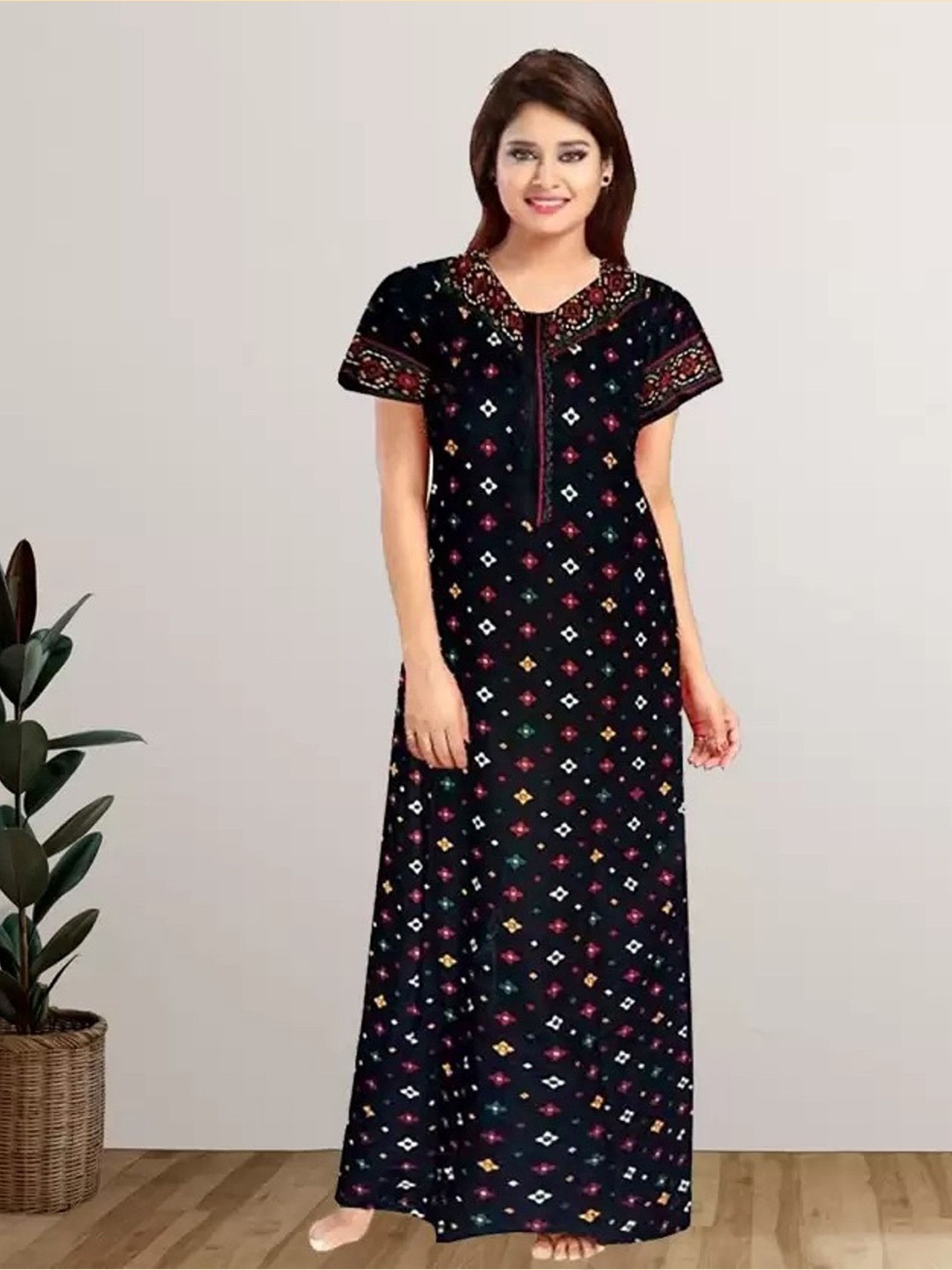 

PR PINK ROYAL Women Printed Maxi Nightdress, Blue