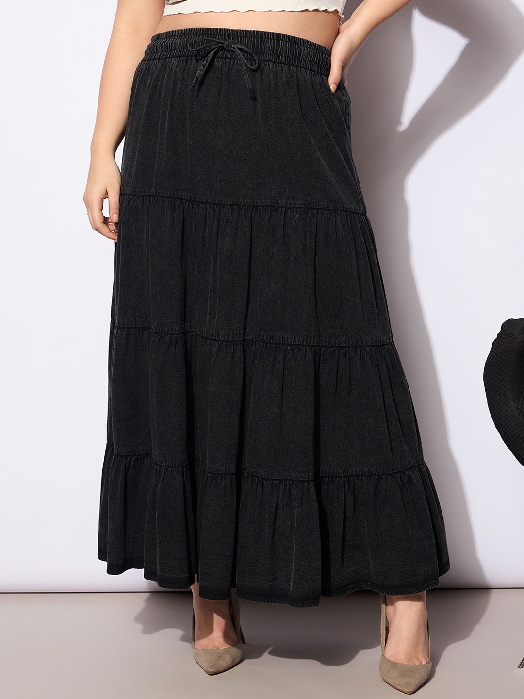 

SASSAFRAS Curve Tiered Maxi Skirt, Black