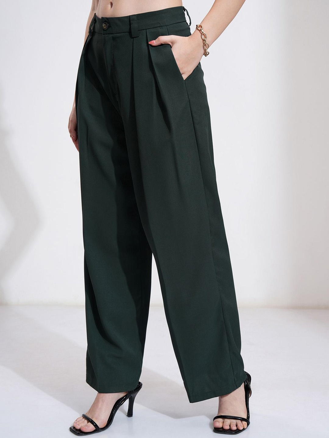

Tokyo Talkies Women Solid Pleated Straight Leg Pants, Green