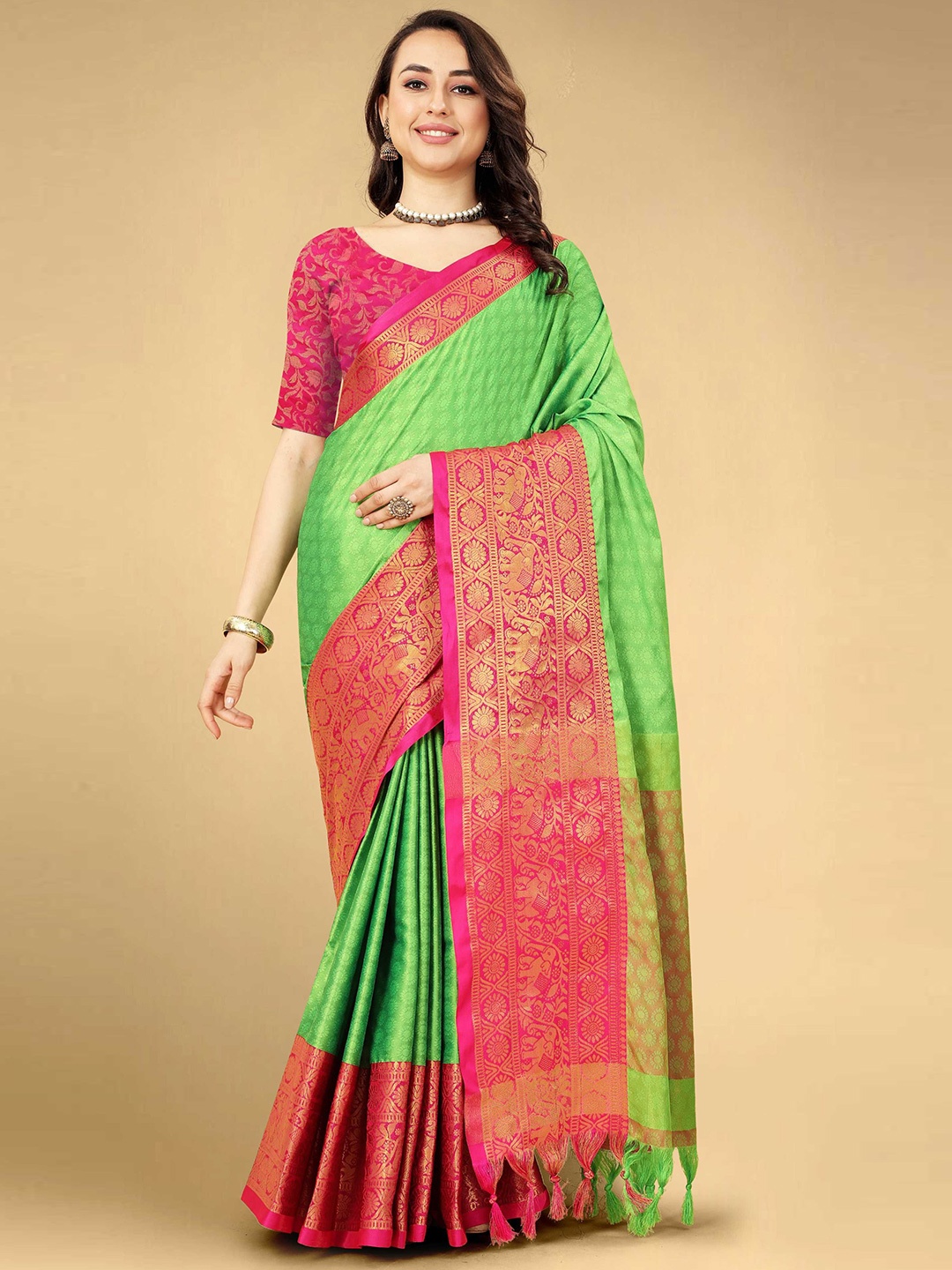 

DIVASTRI Woven Design Zari Silk Cotton Banarasi Saree, Green