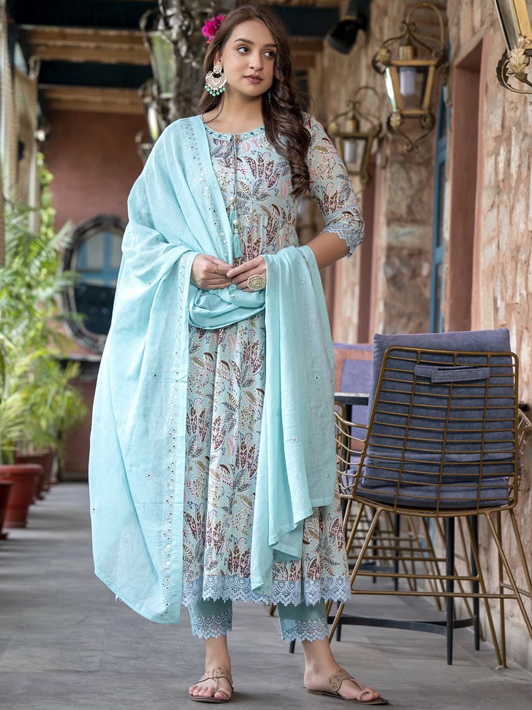 

Moda Rapido Floral Printed Round Neck Straight Kurta With Trouser And Dupatta, Sea green