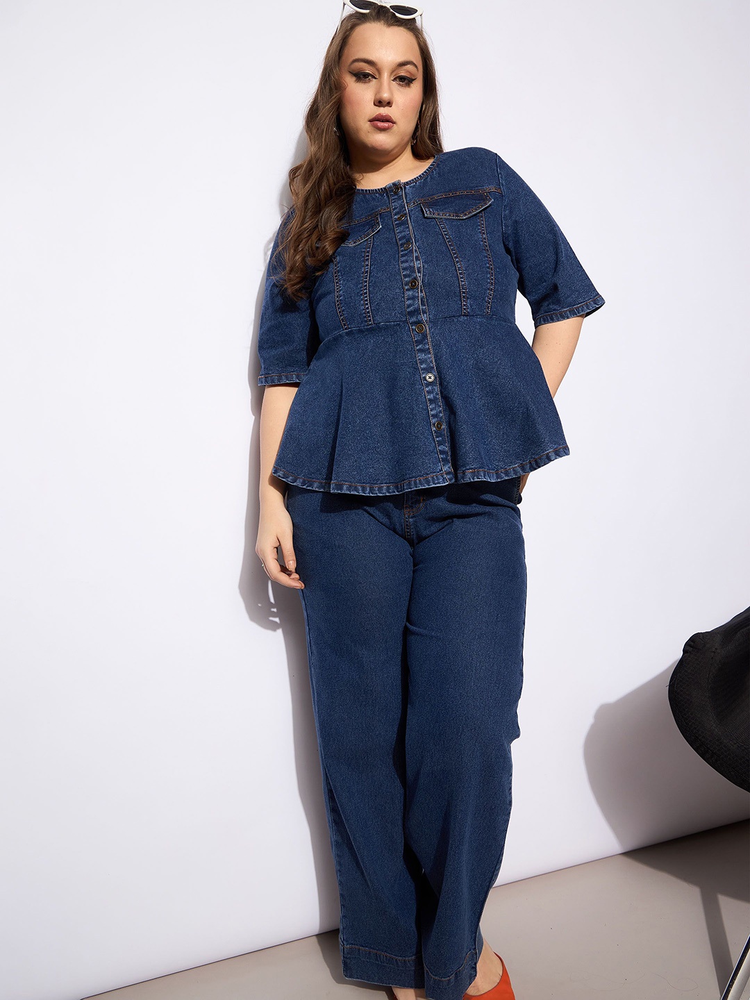 

SASSAFRAS Round Neck Peplum Top With Trouser, Navy blue